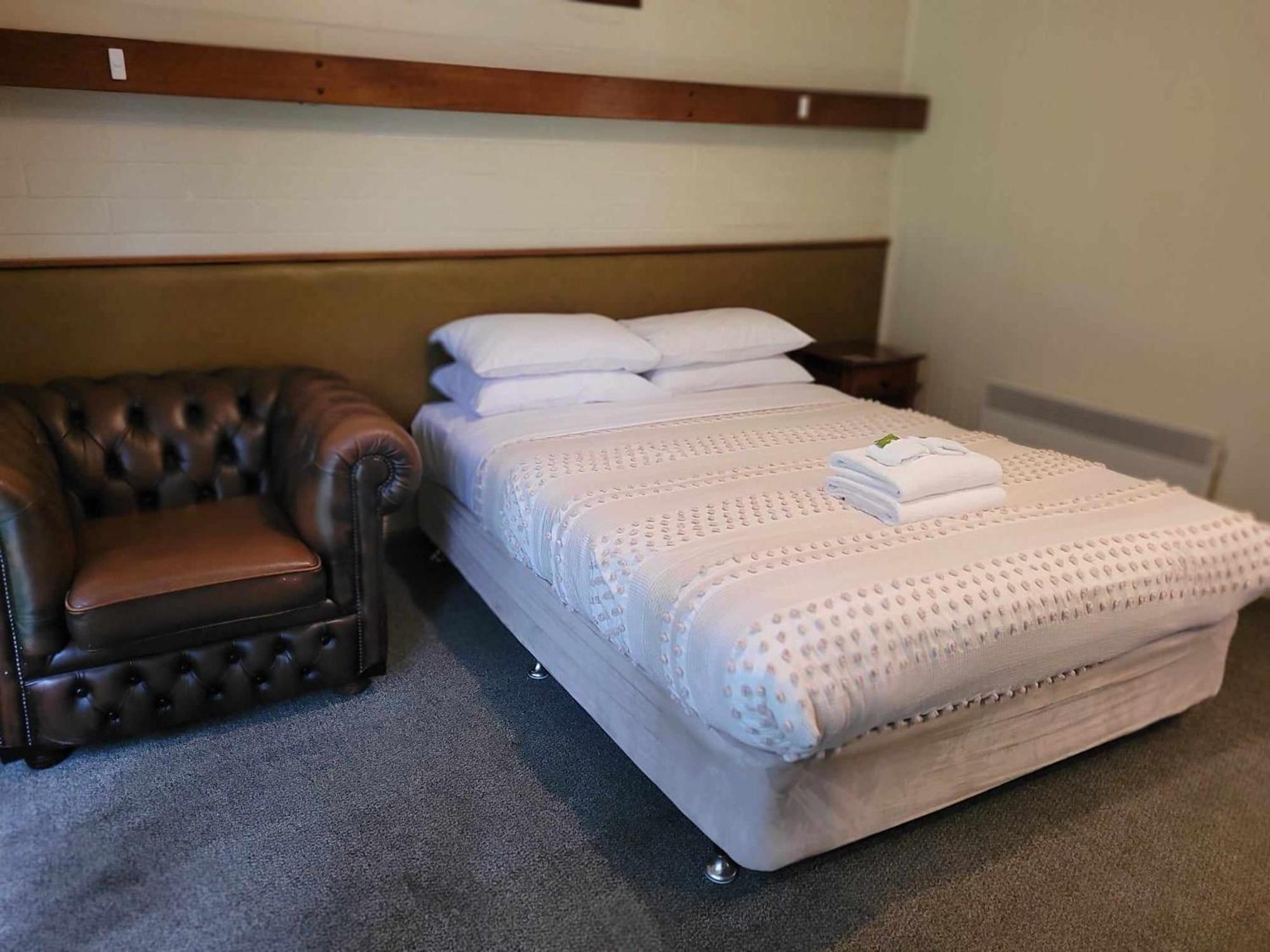 The Bright Motor Inn المظهر الخارجي الصورة