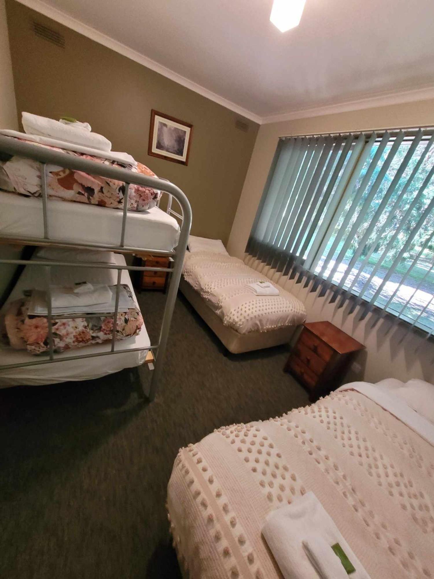 The Bright Motor Inn المظهر الخارجي الصورة